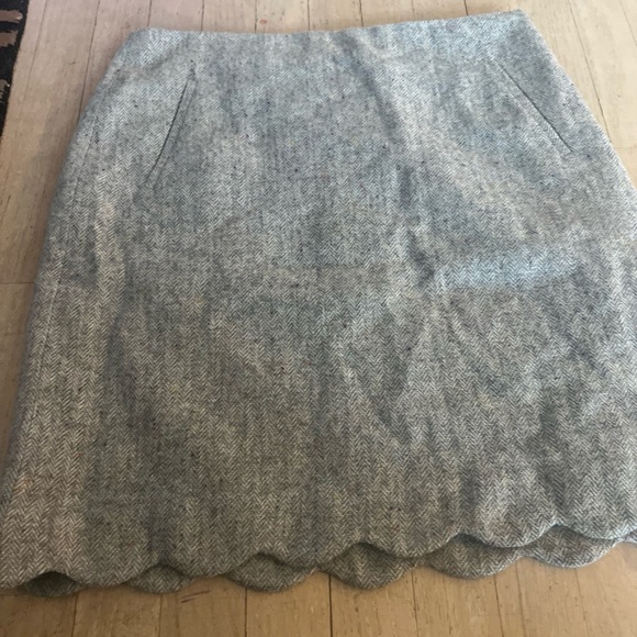 Talbots Skirt Womens 10 Grey Wool Blend Herringbone Lined Scallop Hem - Picture 5 of 5